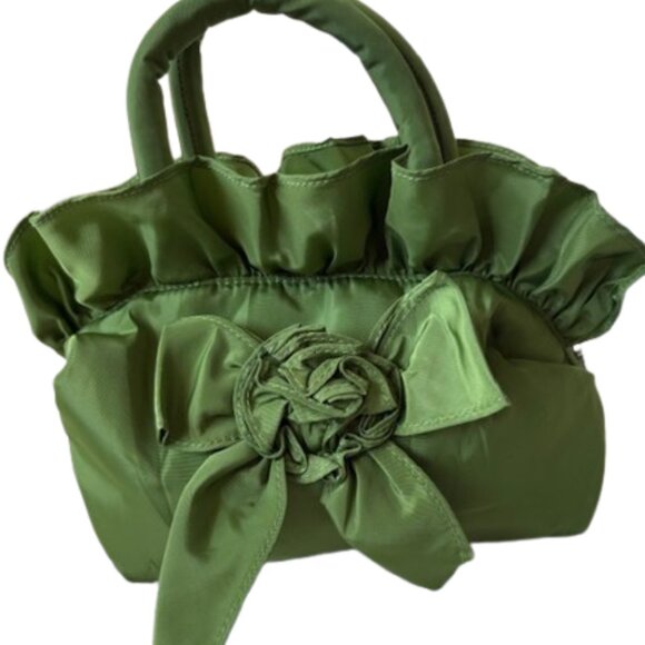 Bowknot Mini Handbag - NIP - Picture 3 of 4